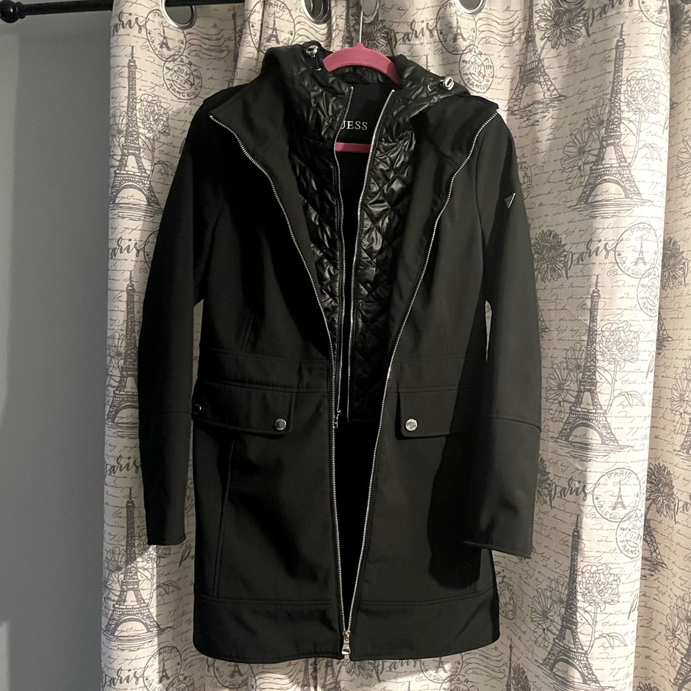 Guess BLK raincoat with hood